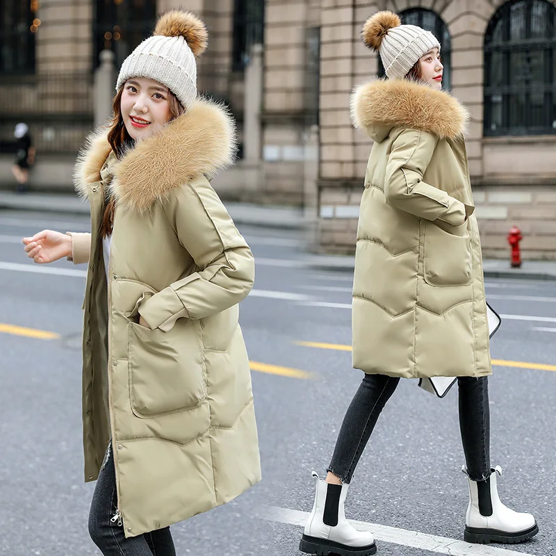 Europe and the United States winter street temperament commuting thick coat big hair collar long cotton women 2022 new