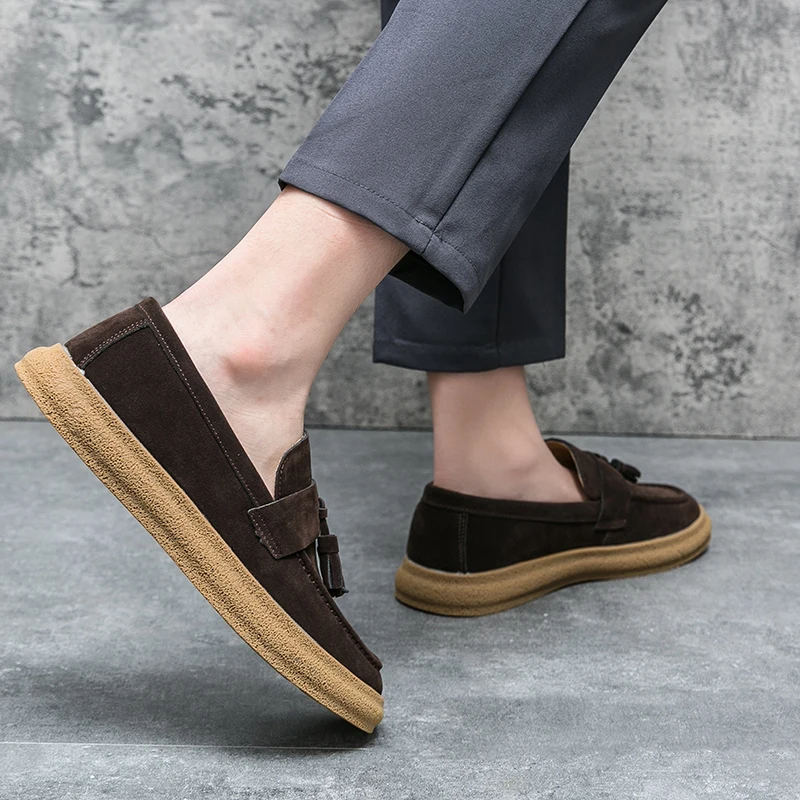 Мужские лоферы с кисточками матовая кожа мягкие коричневые повседневные