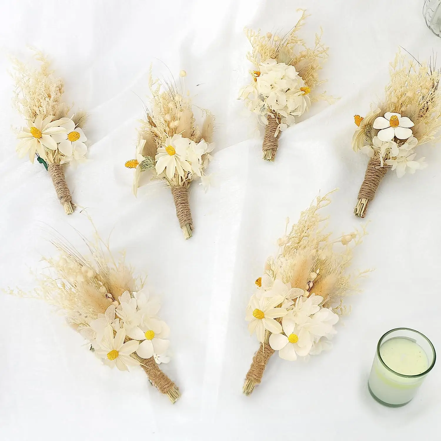 

Boutonnieres Mini Dried Flowers Bouquet With Pin for Boho Wedding Birthday Cake Table Anniversary Party Decoration