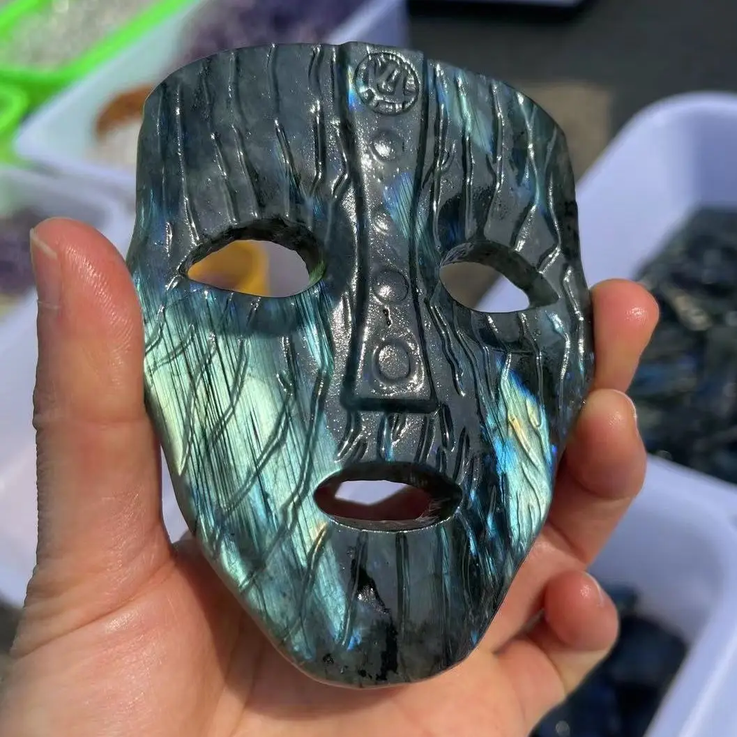 

Статуя маски из лабрадорита blueusb