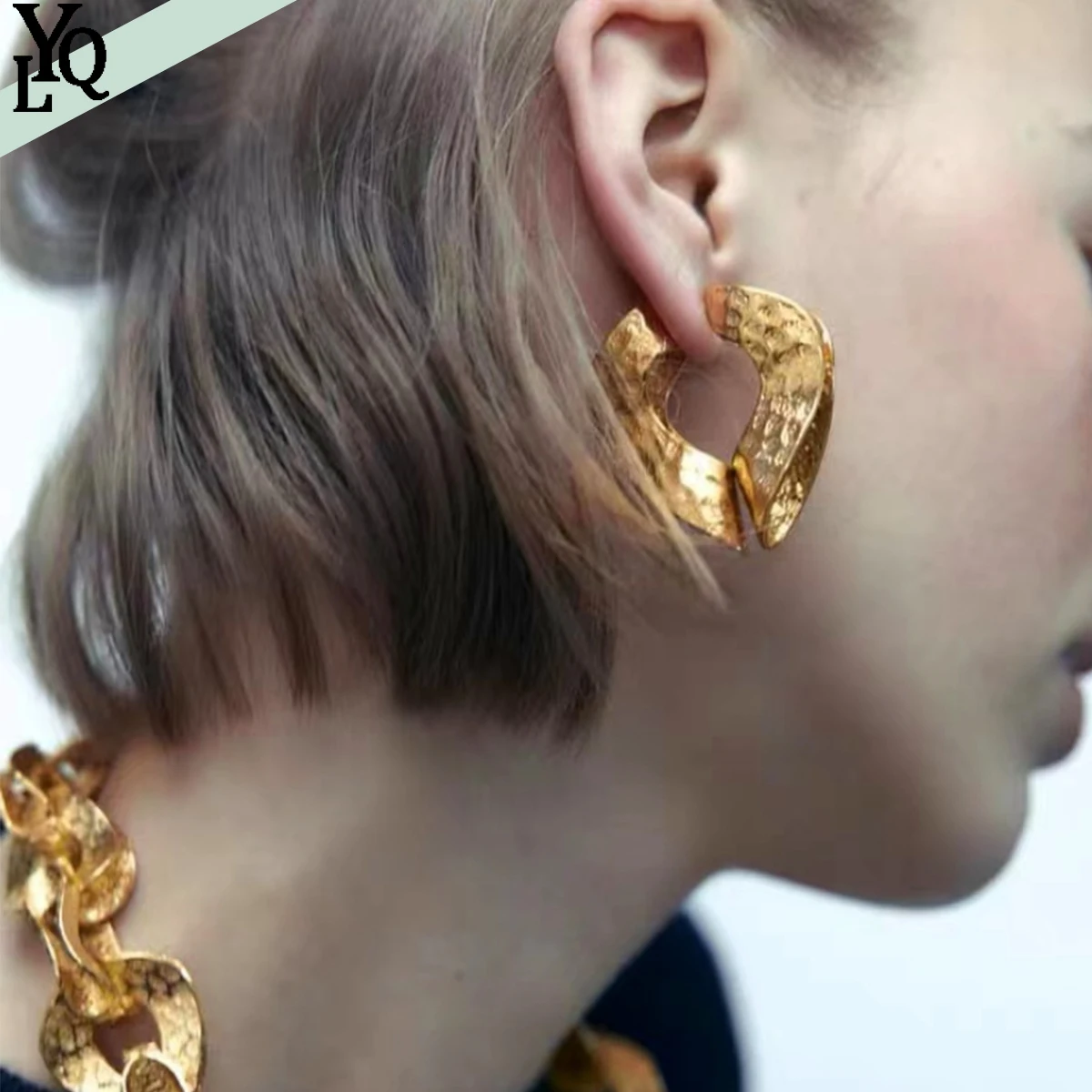 

2023 Za New Vintage Splicing Heart Shaped Earrings Wholesale
