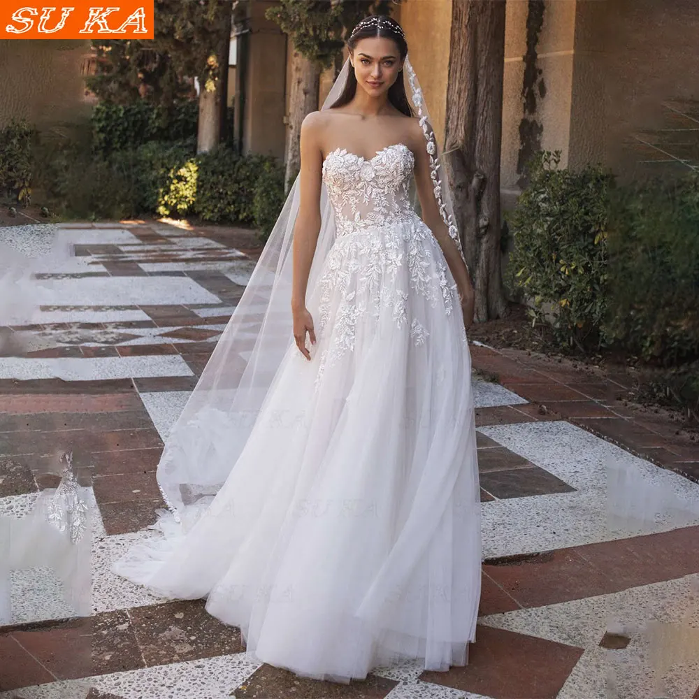 

Simple White Wedding Dress Lace Applique Sweetheart Mouth Corset Sleeveless Tulle See-through Sexy Backless Design Evening Dress