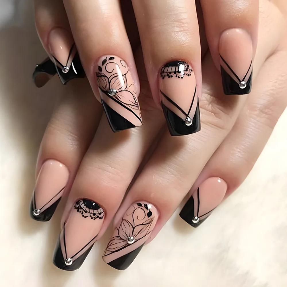 24 шт. Черные Короткие квадратные искусственные ногти