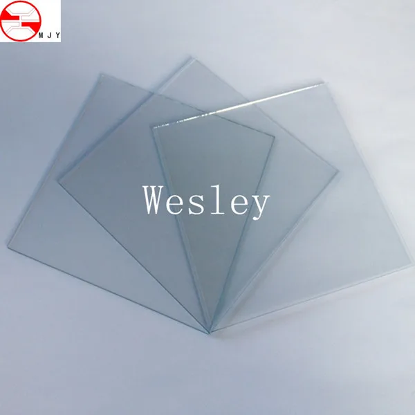 

Проводящее стекло ITO 150x150x1,8 мм 100 Ом для эксперимента
