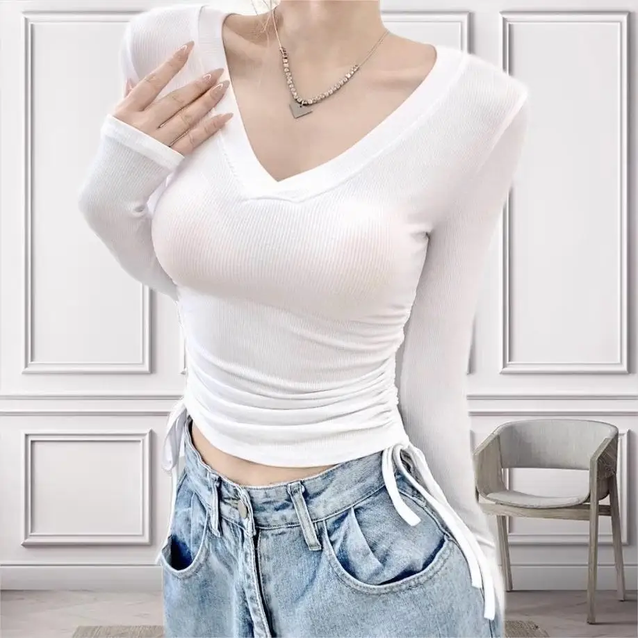 

Женская облегающая футболка, осень 2022, новая модная эластичная повседневная трикотажная футболка с V-образным вырезом и оборками по бокам д...