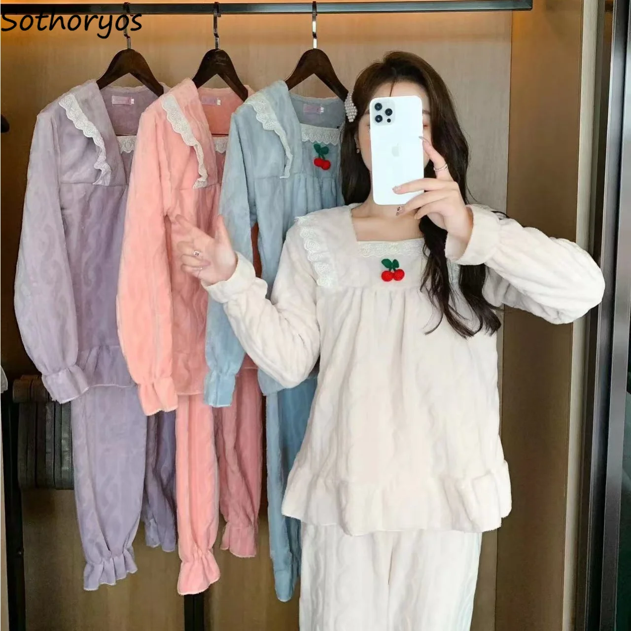 

Thicken Plus-velvet Pajama Sets Women Vintage Leisure Square Collar French Sweet Cozy Winter Loose Princess Sleepwear Designed