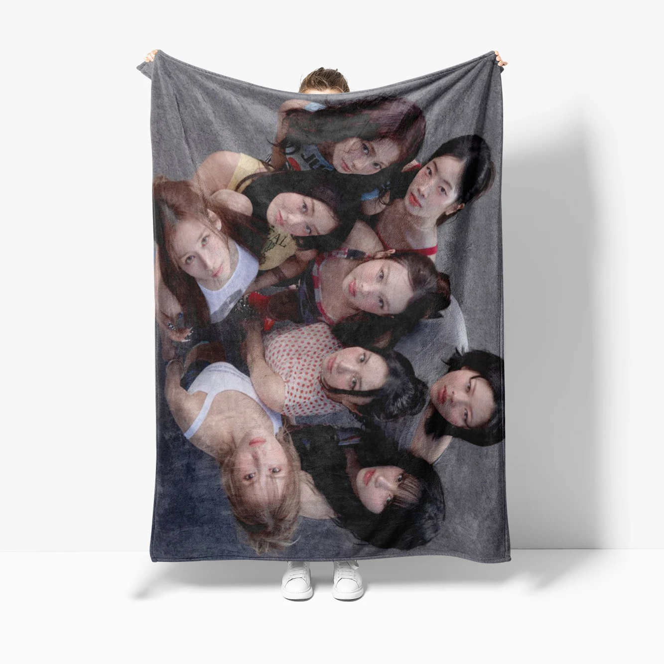 Фото Kpop Girls Group T-Twi-ces фланелевое одеяло для кроватей, спальни, дивана, пикника, одеяло для покрытия, открытый отдых, подарок для сна №2