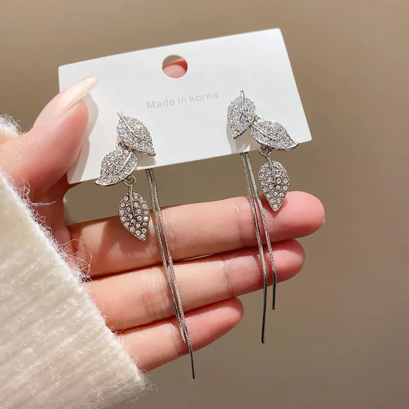 

S925 Silver Needle Korean Full Diamond Leaf Tassel 2022 New Trendy Unique Design High-End Earrings Women