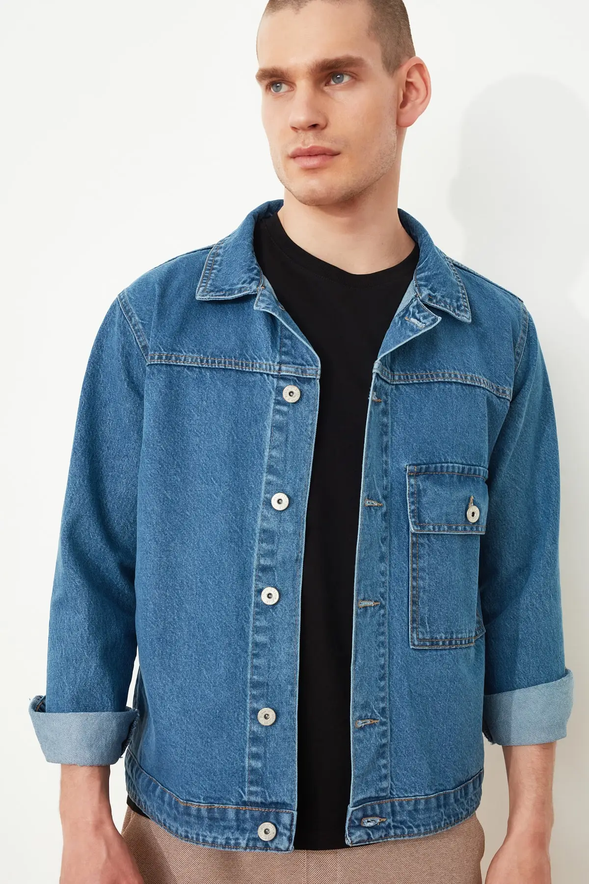 

Trendyol Male Single Pockets Trucker Jacket TMNSS21CE0093