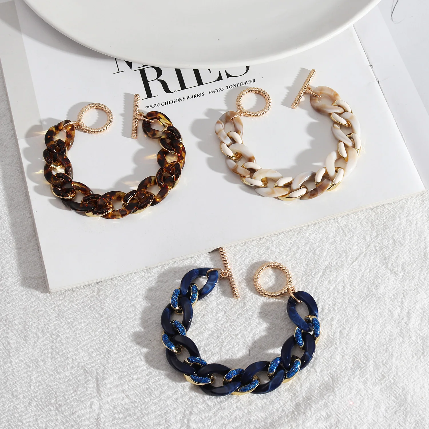 

Enamel Acrylic Link Chain Bracelets for Women Original Design Opal Candy Color Acrylic Resin Link Bangles Jewelry Gift
