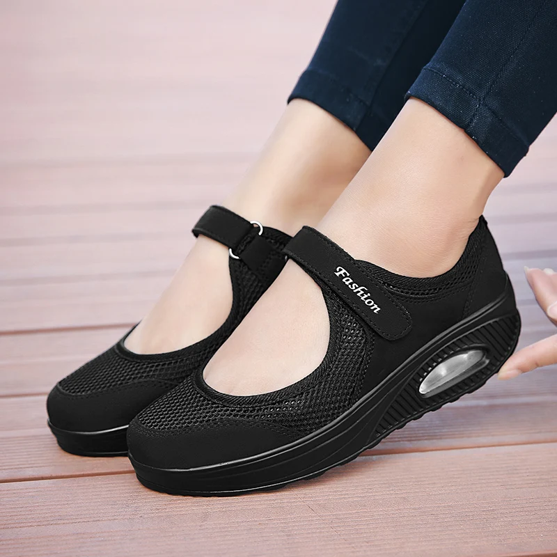 Women's Walking Shoes Lightweight Mesh Breathable Fashion Casual Shoes Air Cushion Flat White Nurse Shoes Slip On