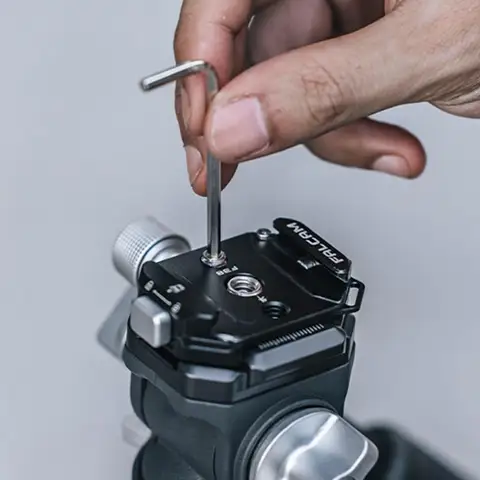 FALCAM F38 Быстросъемная многофункциональная база с защитой от неправильного контакта для камеры и другого фотографического оборудования