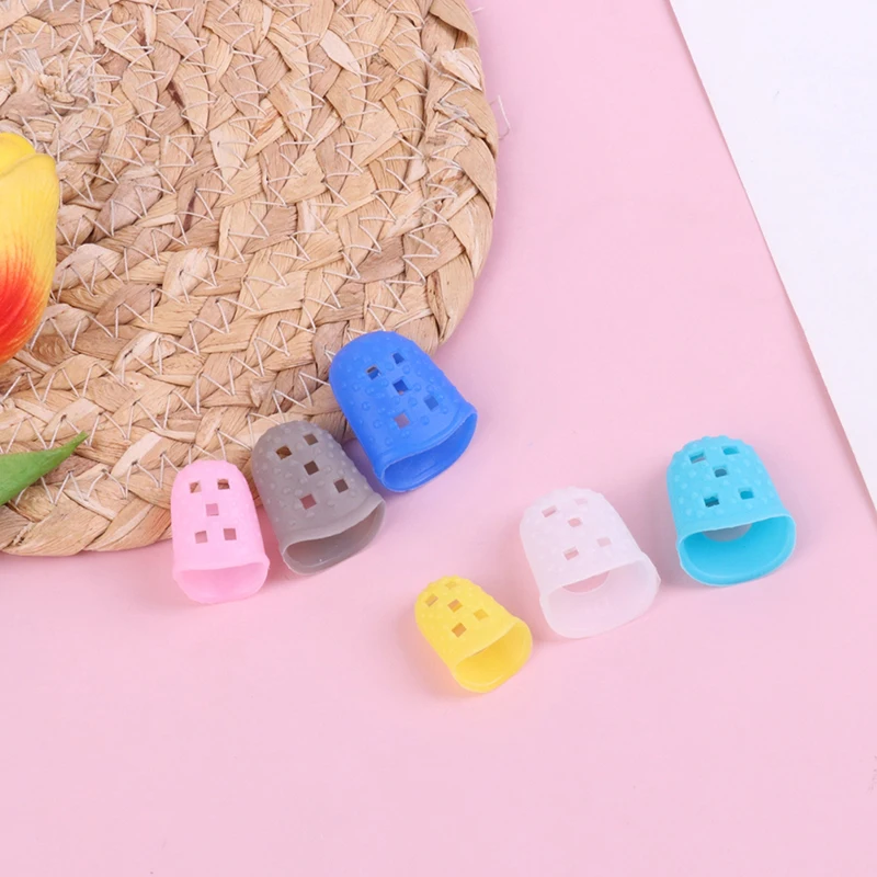 10Pcs Guitar Fingertip Protectors 5 Sizes Silicone Finger Guards Covers Caps Random Color