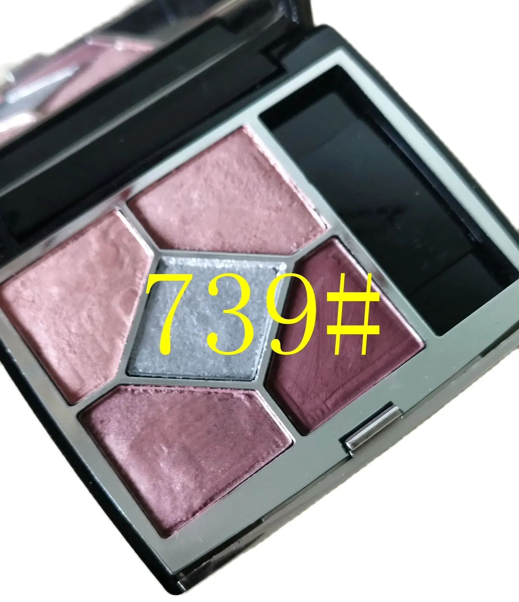 

Wholesale New Makeup Eye Shadow Plate Nude Bronzer Metallic Eye Smoky Shimmer Glitter +Gift