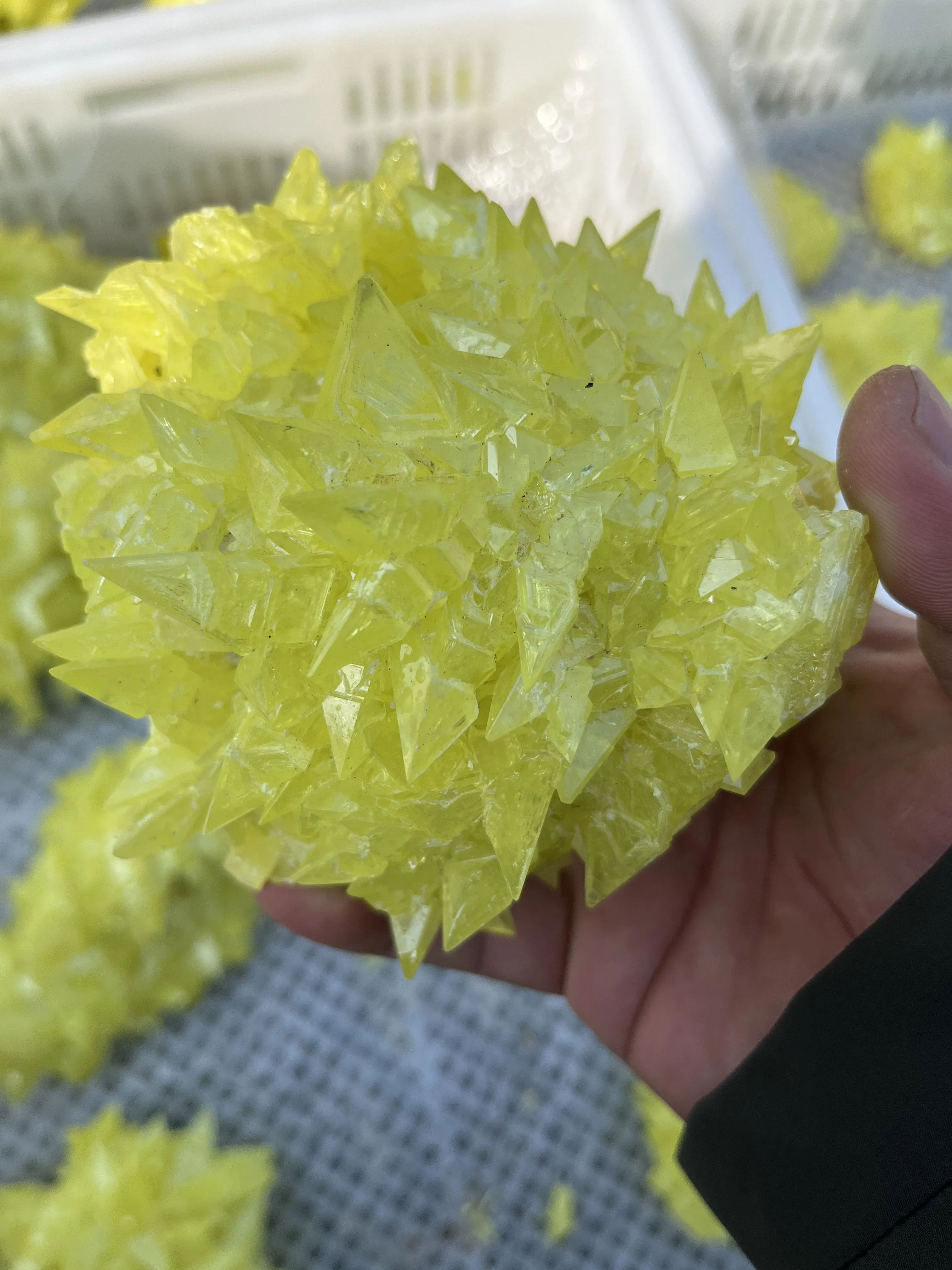1Kg Natural Crystal Original Stone Ore Sulfur And White Crystal Symbiont Rare Mineral Is Very Fun Collection