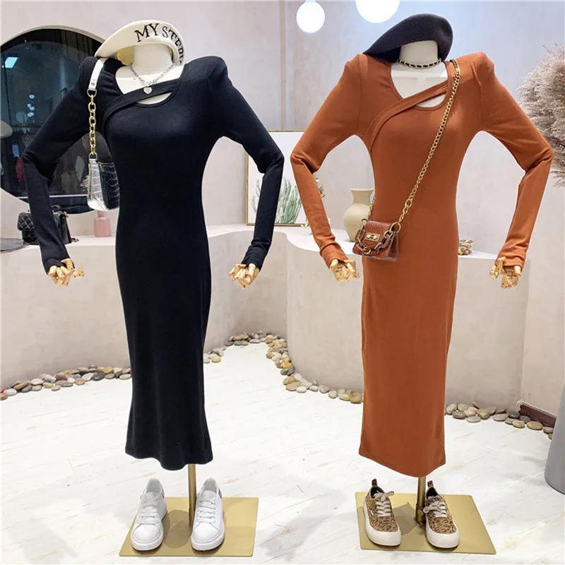 

Новая женская одежда нишевого дизайна осень-зима 2021 однотонная универсальная дизайнерская футболка средней длины облегающее платье выше к...