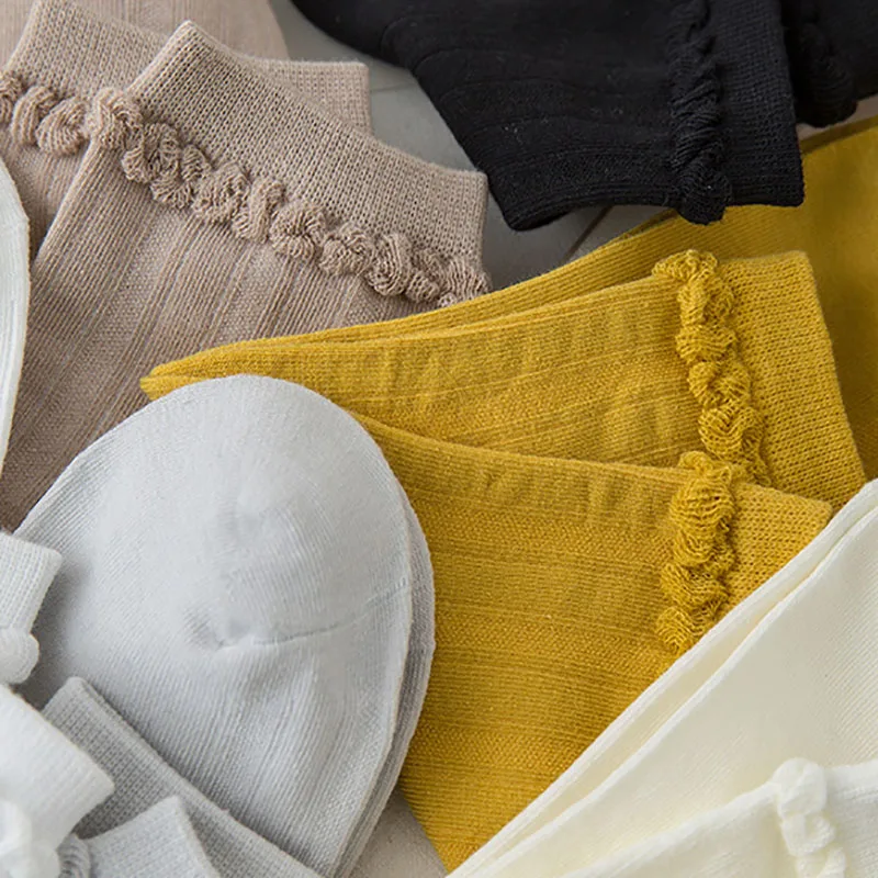 

korean style cute frilly solid long socks women kawaii calcetines mujer chaussette femme white fashion sock japanese black woman