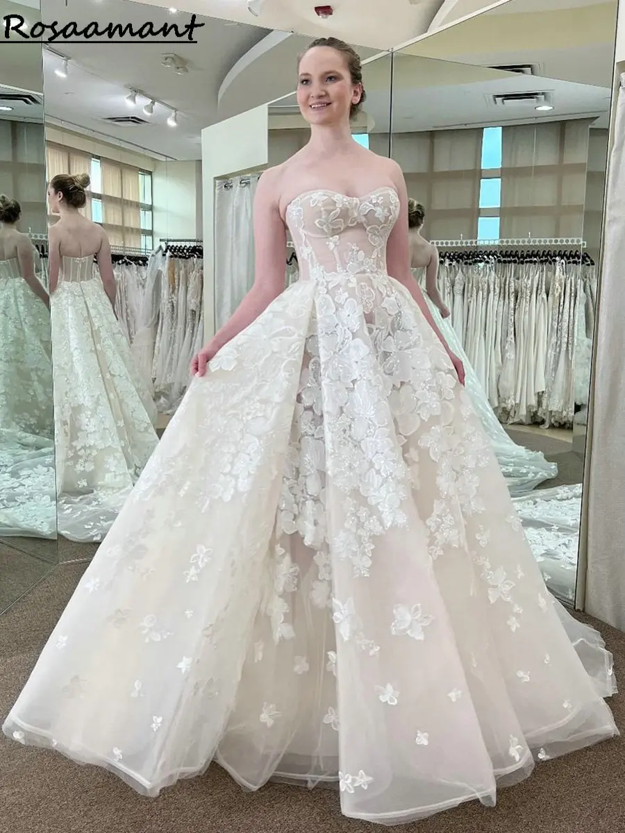 

Bohemian Floral Sequined Appliques A-Line Wedding Dresses Illusion Sweetheart Sleeveless Boho Bridal Gown
