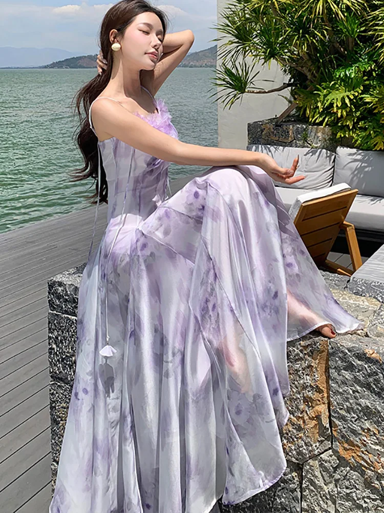 Женское шифоновое платье-макси на бретельках фиолетовое повседневное