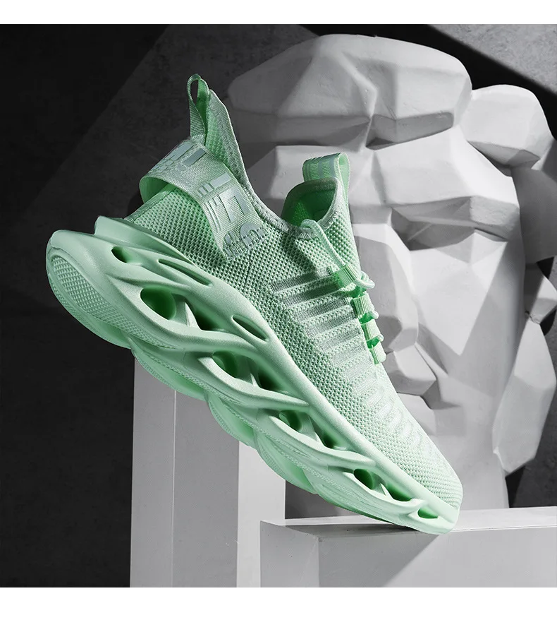 

Men's Shoes Breathable New Casual Mesh Breathable Street Sports Shoes
