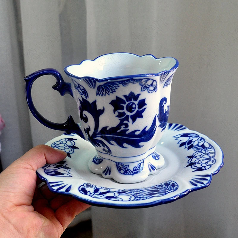 

Chinese Vintage Blue and White Coffee Cup Jingdezhen Paint Ceramic Breakfast Milk Cup with Tray British Afternoon Tea Tableware