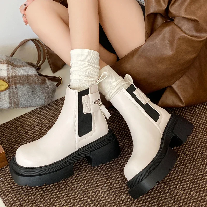 Женские ботильоны с квадратным носком на плоской подошве зимняя модная обувь