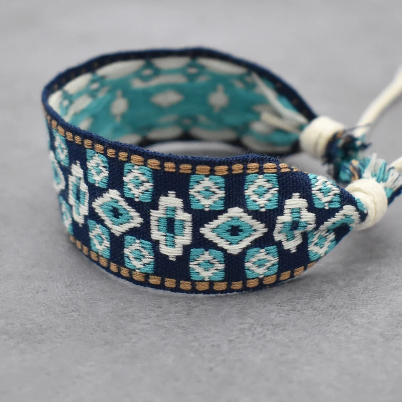Этнический Плетеный тканевый браслет для женщин богемный на запястье