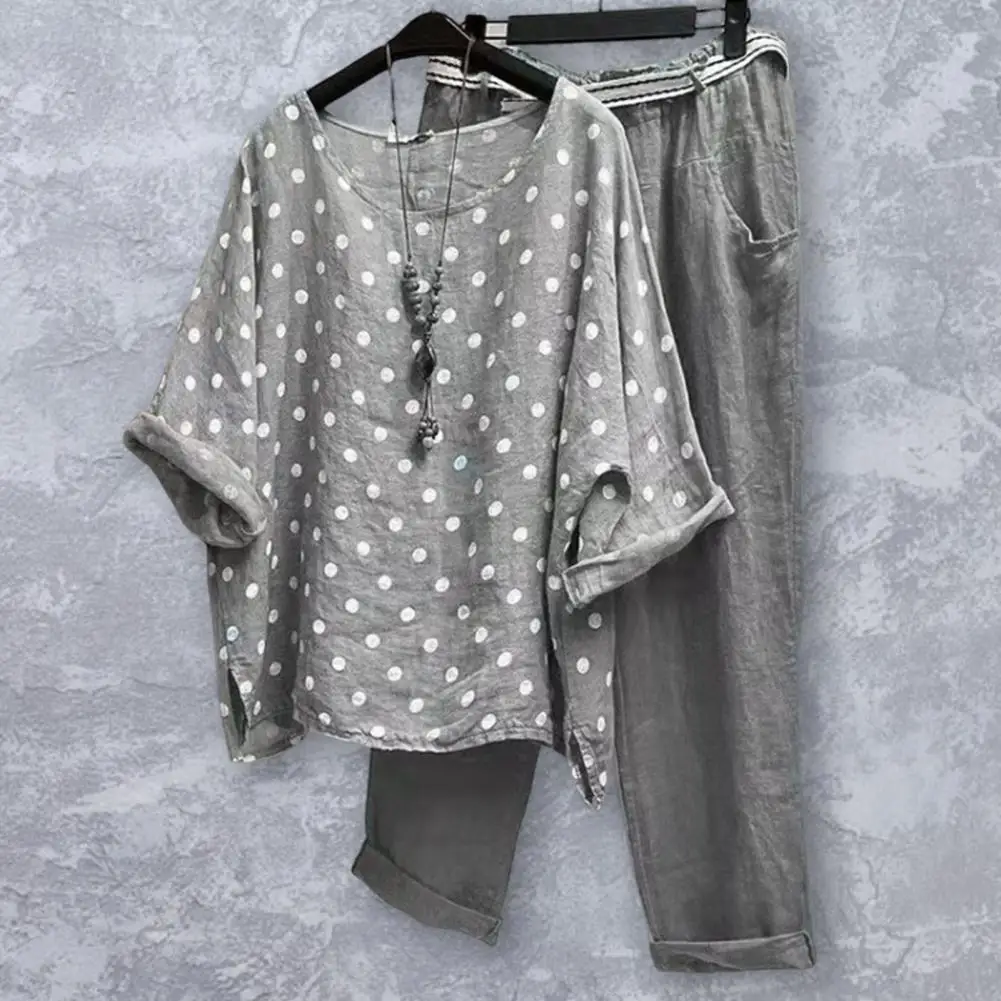

Ladies 1 Set Popular Raglan Sleeve T-shirt Capri Trousers Elegant Two Pieces Set Super Soft for Vacation