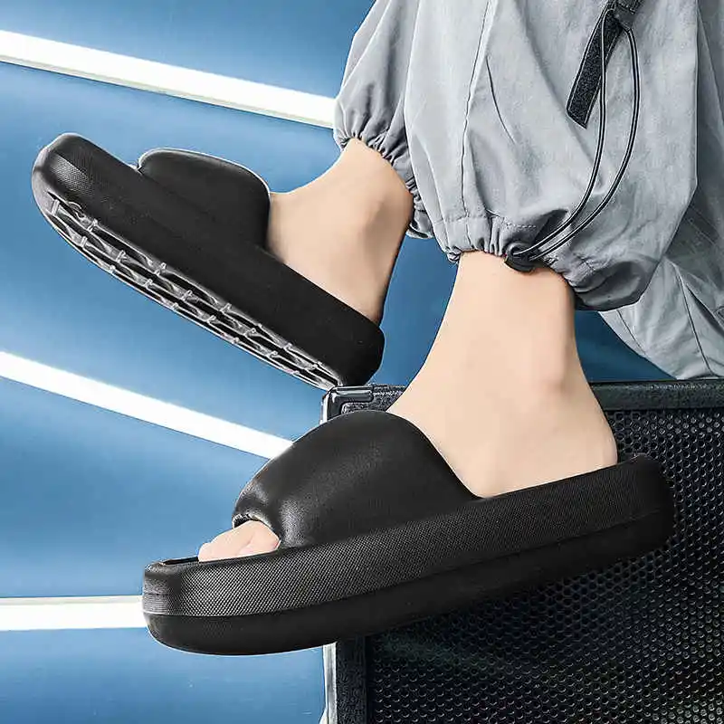 

Sandals Summer Slip-Ons Summer Slippers Luxury Designer Trainer Man Casual Shoes Luxury Designer Trainer Rubber Clogs Tennis