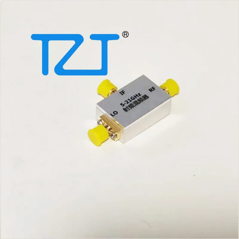 Вертикальный и понижающий преобразователь частоты TZT 5-21 ГГц с диапазоном C/X/KU