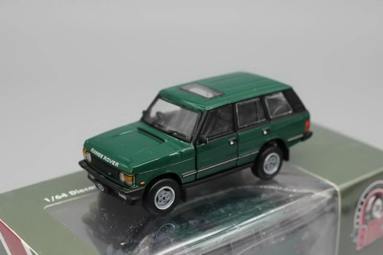 Литой зеленый автомобиль BMC 1/64 Range Rover Classic LSE 1992 Игрушечная модель