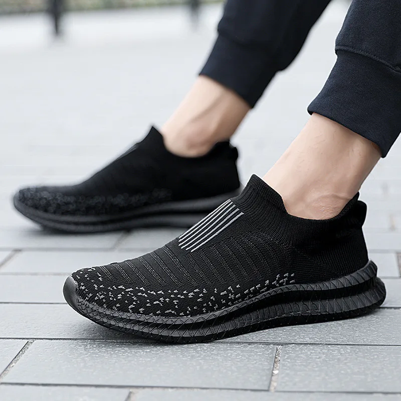 Hot Sale Cheap Grey Mesh Sock Sneakers Man Breathable Slip-on Running Shoes Men Comfortable Men's Trainer Shoes Plus Size 49