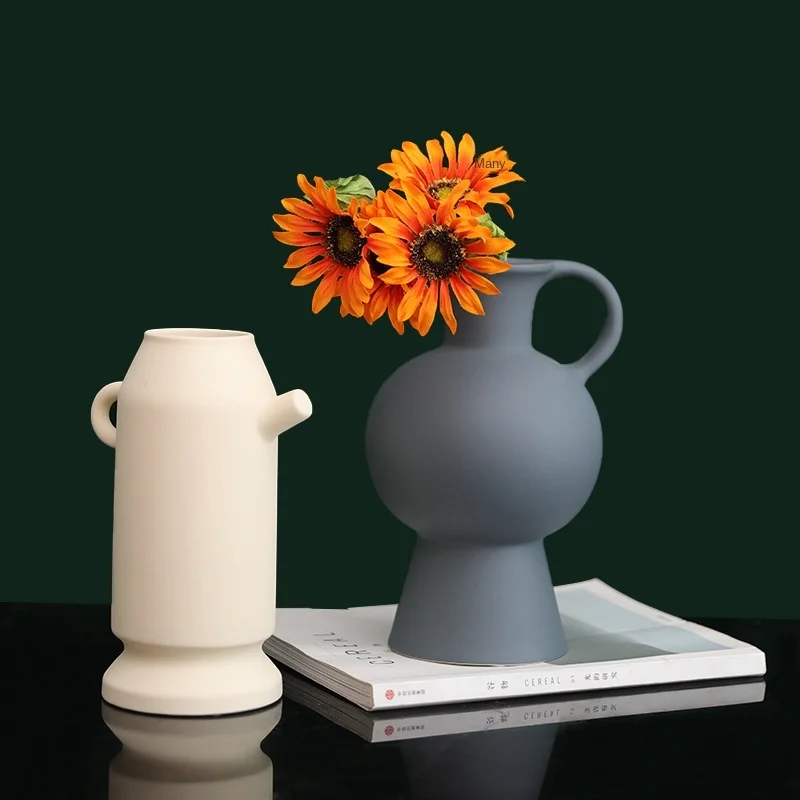 

Керамическая ваза в скандинавском стиле Morandi, украшение для гостиной, простая Цветочная композиция, сухие цветы, украшение для винного шкаф...