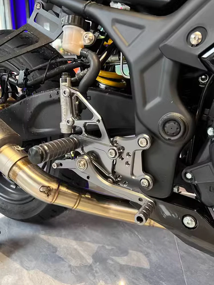Фото Для Yamaha YZF R3 MT-03 2014-2024 задняя подножка с ЧПУ, задний комплект подножек, педаль YZF-R3 YZFR3 2015 2016 2017 2018 2019 №3