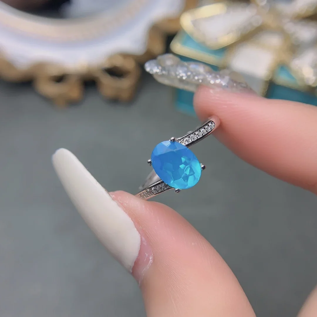 Женское кольцо из серебра 925 пробы с натуральным голубым опалом