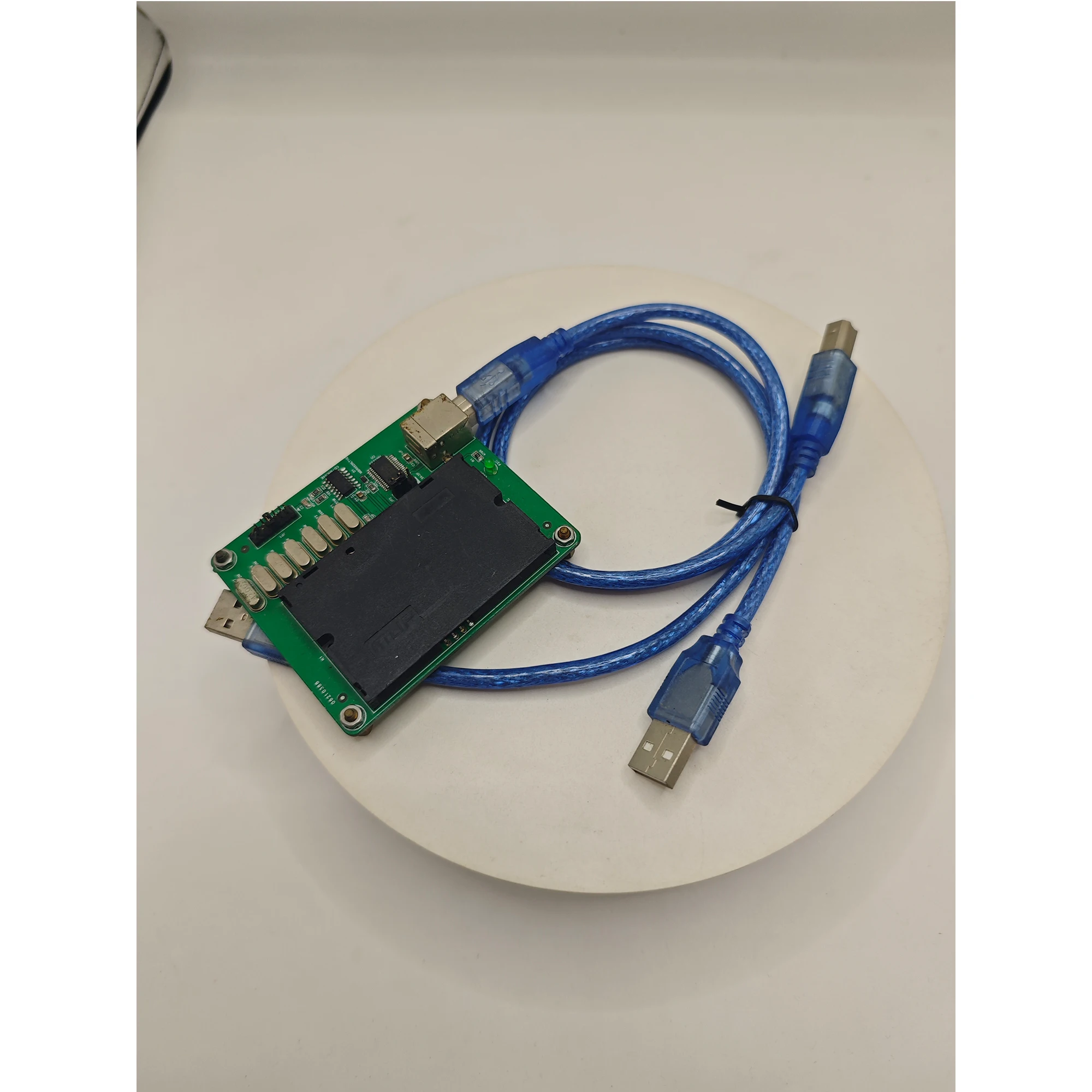Фото USB CA OSCAM Reader USB-соединение Кабельное ТВ-устройство, предназначенное для использования пристроями oscam №1