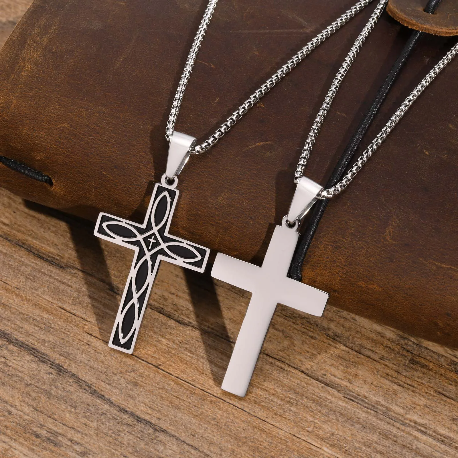 

Men Celtic Knot Cross Necklaces for Male,Waterproof Stainless Steel Infinity Pendant Prayer Religious Faith Collar Gift Jewelry