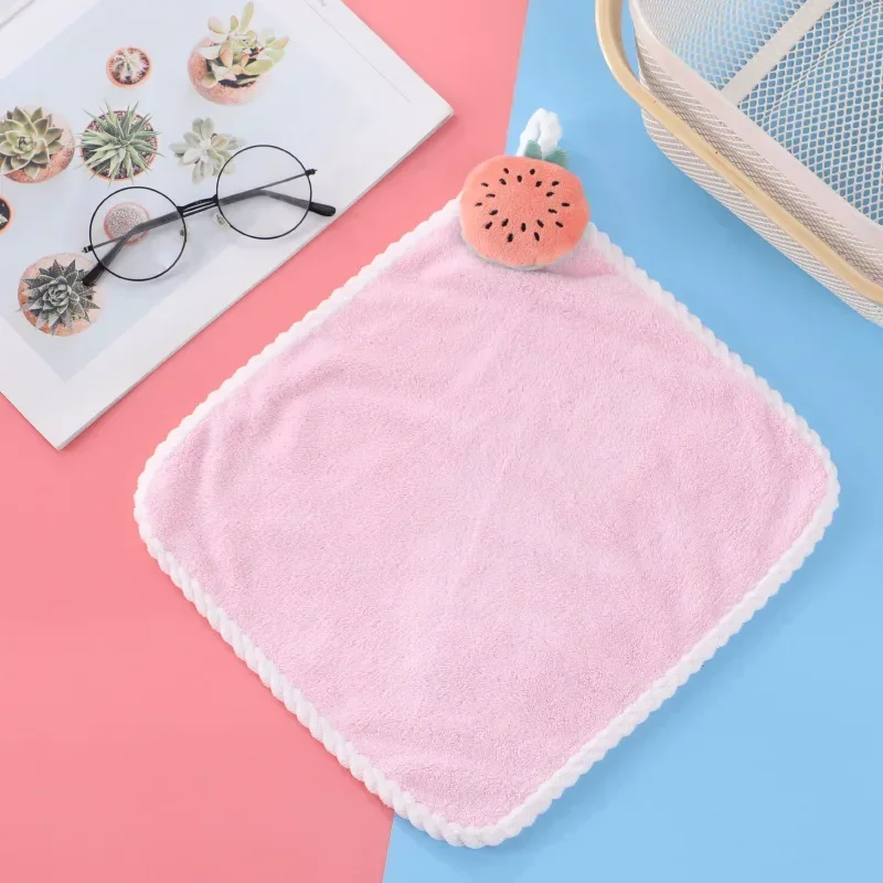 

Милое подвесное полотенце из флиса