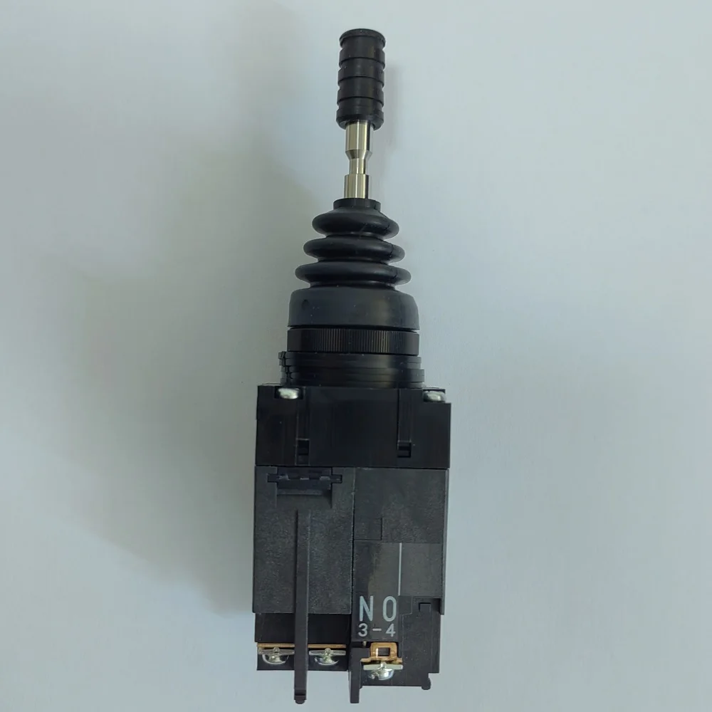 

Joy Stick Selector Switches Rubber Cap Type without lock Spring Return AR22A7N-AAAAB Fuji Electric