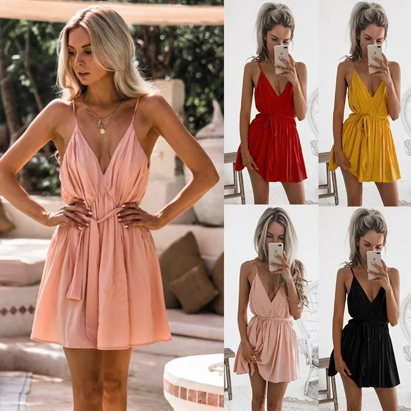 

Сексуальное плиссированное платье на бретельках с V-образным вырезом