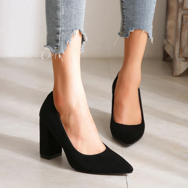 

Женские туфли на квадратном каблуке, туфли-лодочки с острым носком, модная черная сексуальная женская обувь из флока, женская обувь