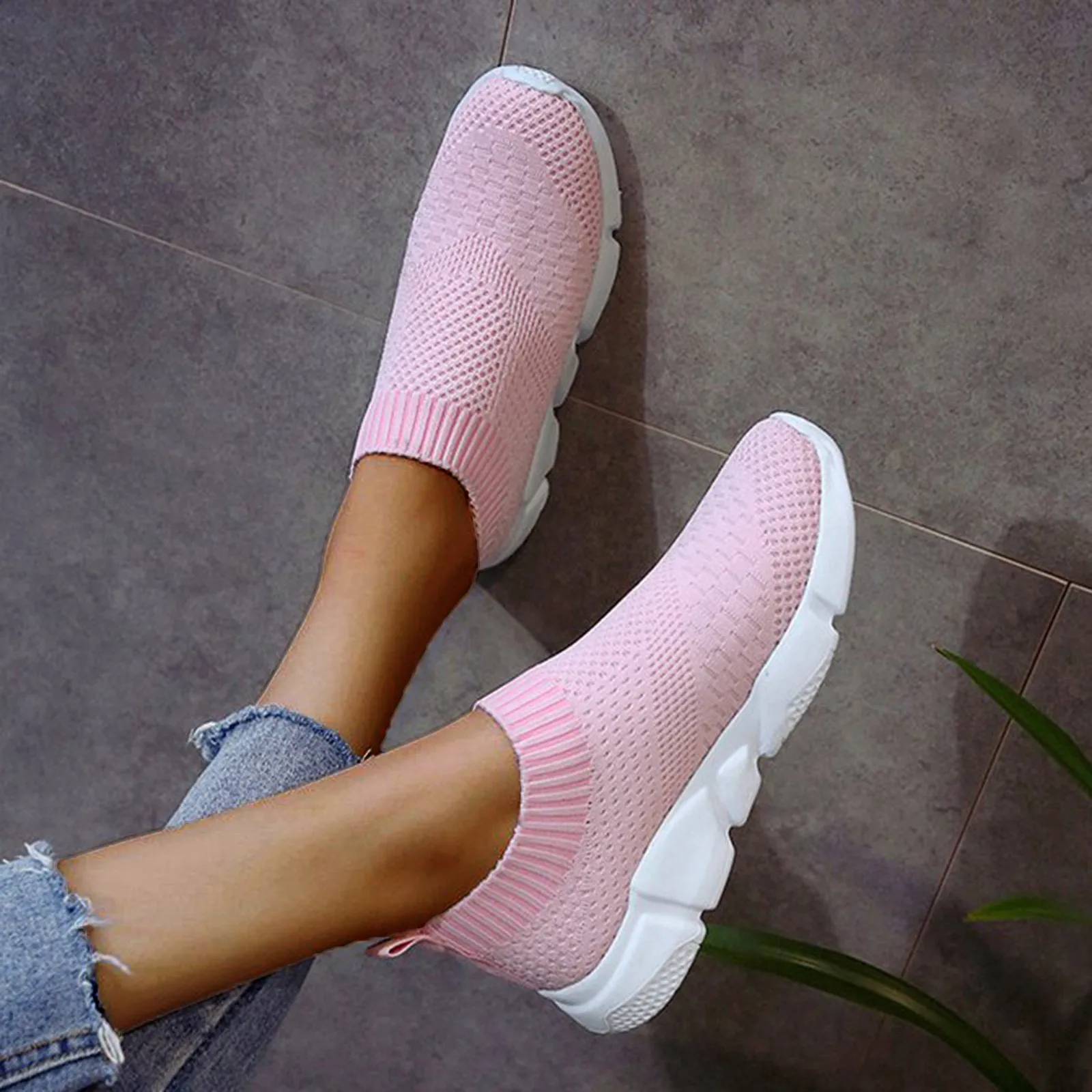 

Модные женские повседневные туфли, дышащие слипоны, сезон весна-лето, носки, спортивные стильные женские кроссовки без шнуровки