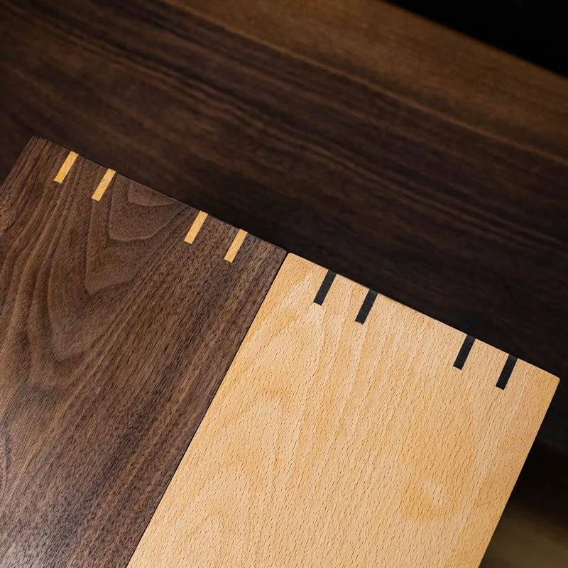 ł na blat z litego drewna zaślepką skrzynką figurką lalki POP MART stojak do przechowywania lalek drewno orzechowe w kolorze czarnym