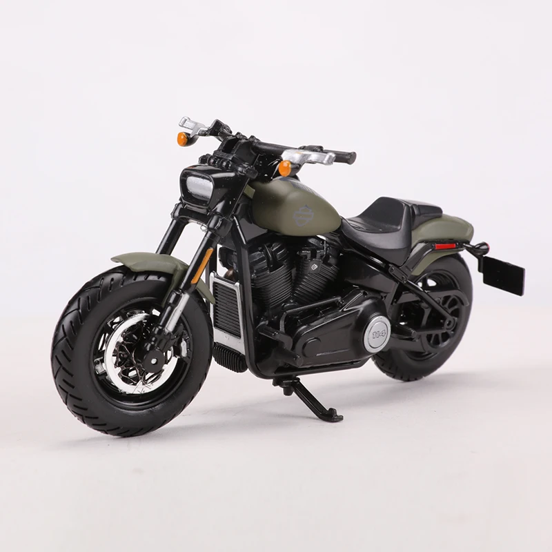 Модель автомобиля Maisto 1:18 2022 Fat Bob 114 из сплава