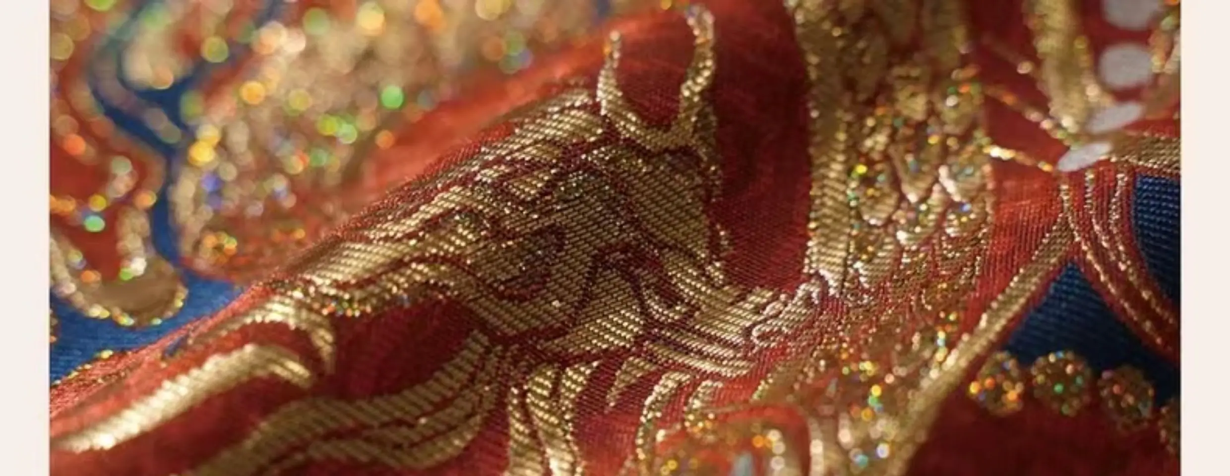 Плетеная Золотая юбка для макияжа с изображением цветка лошади длинная Yue Fu Nian