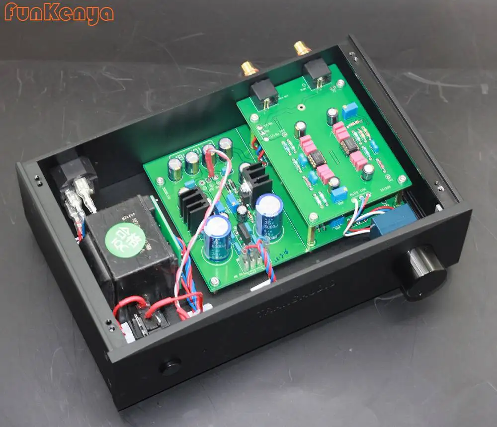 Усилитель предусилителя Fever C7 Mini MBL6010D