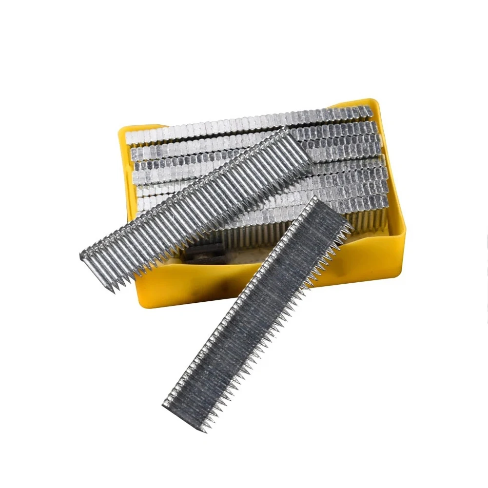 

400 PCS Pneumatic Steel Nails Manual Nailer ST18 Steel Nails Cement Nails 18*6*2mm Nail Gun Accessories Professional Hand Tools