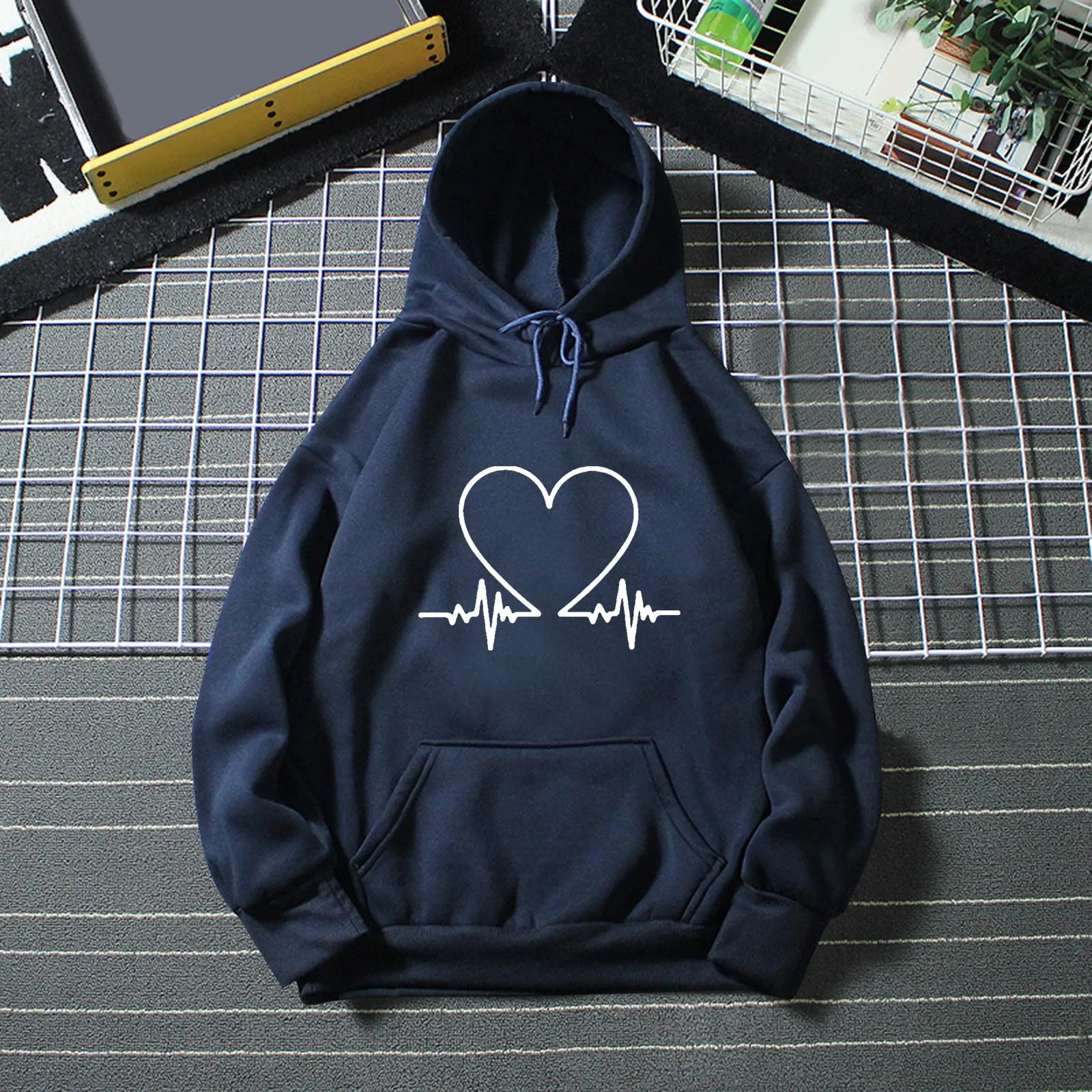 

Женская Повседневная однотонная толстовка с капюшоном с принтом Love, толстовка с капюшоном и карманами, женские топы