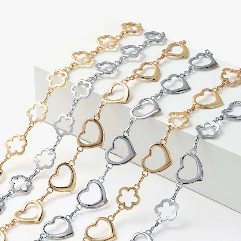

Women Chain Belt Gold Heart Flower Waistband Belts For Pants Dress Jeans Classic Heart Hollow Girdle Belts