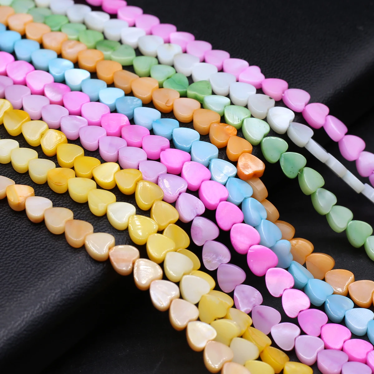 

Natural FreshWater Shell Beads Stain Peach Heart Shape Isolation Loose Beaded Jewelry Making Diy Necklaces Bracelets Accessories